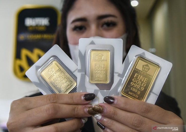 Harga Emas Antam Hari Ini Tembus Rp1,9 Juta per Gram, Naik Rp26 Ribu