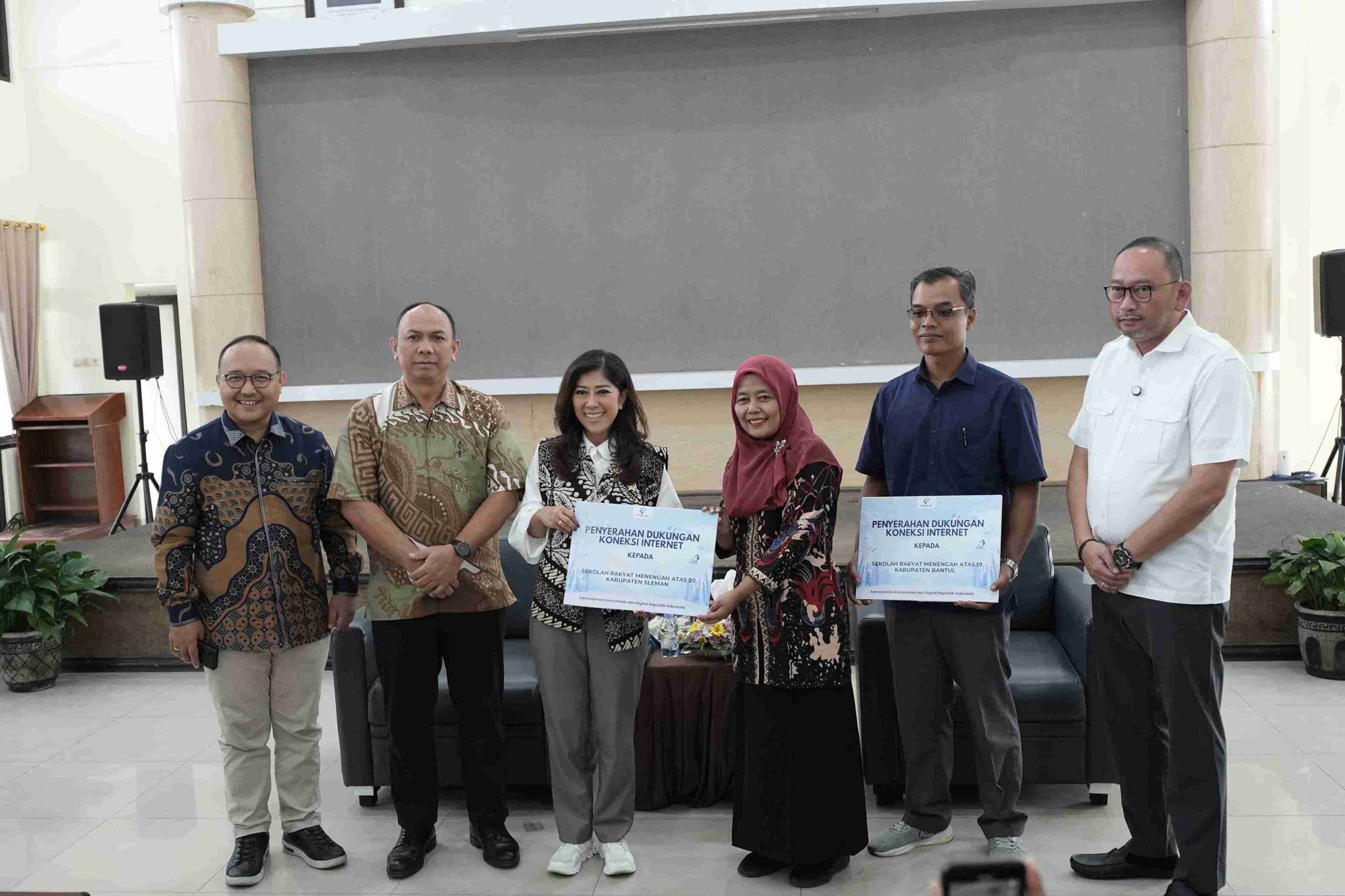 Sekolah Rakyat Kini Terkoneksi Internet Cepat, Sinergi Kemensos dan Komdigi Dukung Pendidikan Inklusif