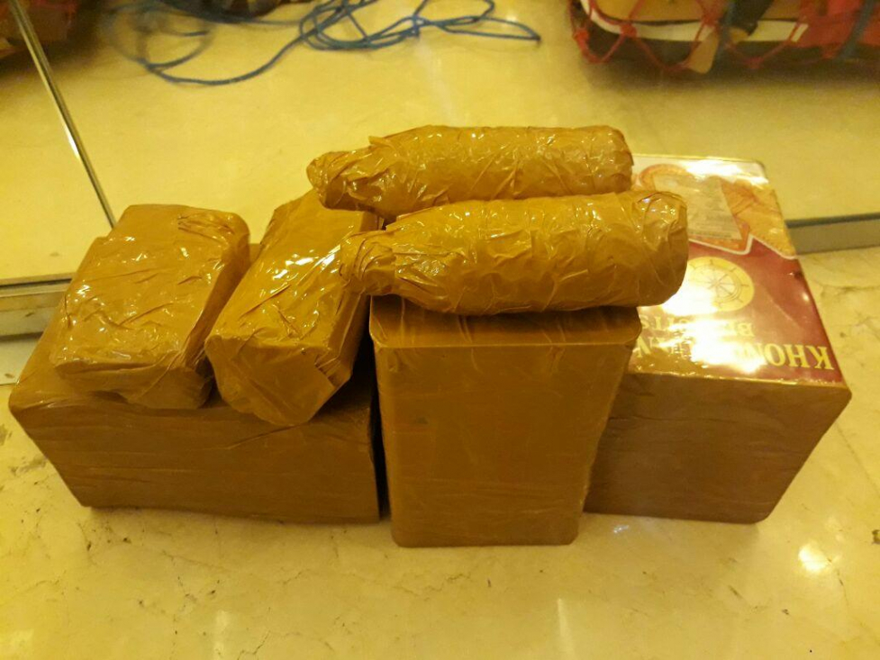Emas dan Air Zamzam dari Tanah Suci Kini Bebas Bea Masuk dan Pajak, Ini Syaratnya
