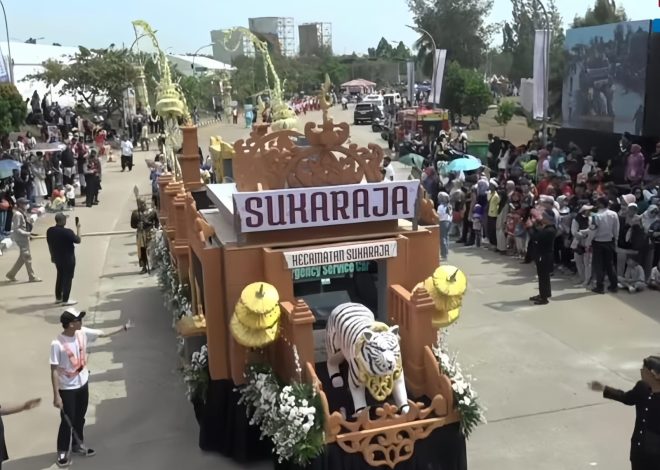 Memukau ! Karnaval Budaya HJB 543 dimeriahkan Mobil Hias Kerajaan Hingga Tarian Daerah.