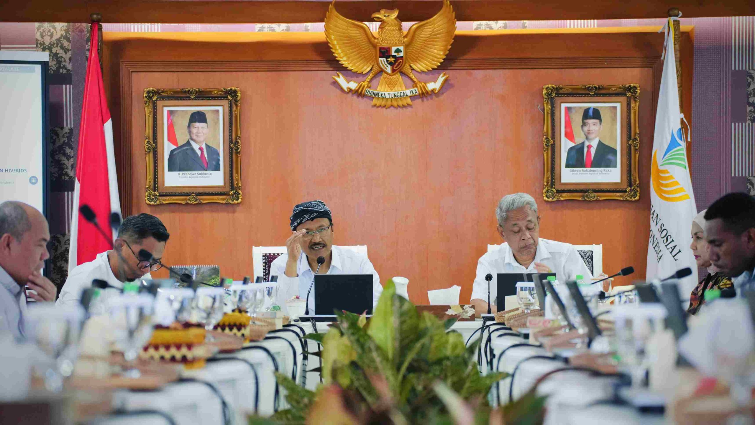 Gus Ipul Tegaskan Arahan Presiden: Tata Bansos Harus Pakai Data Tunggal & Tepis Judi Online
