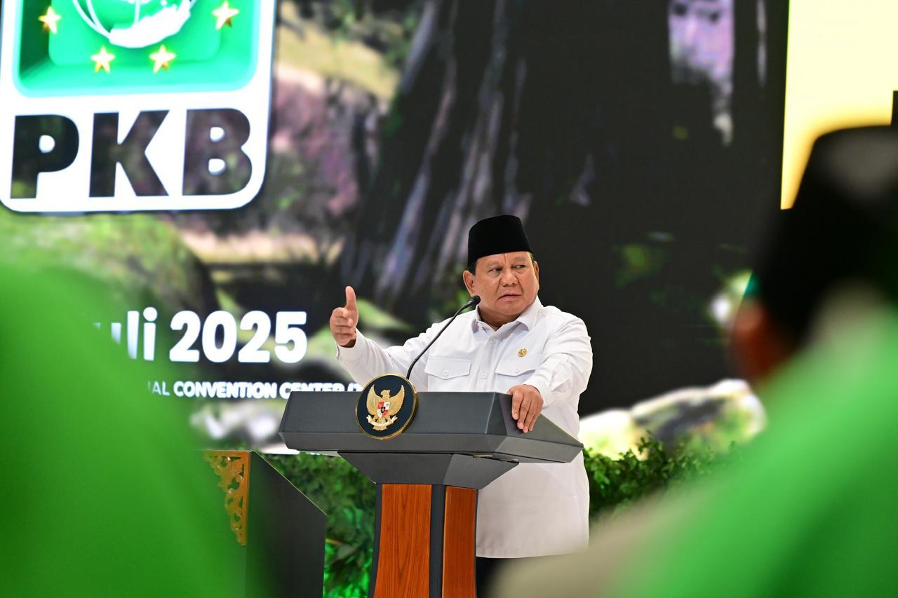 Presiden Prabowo Kecam “Serakahnomics”, Minta Negara Kuasai Produksi Strategis Rakyat