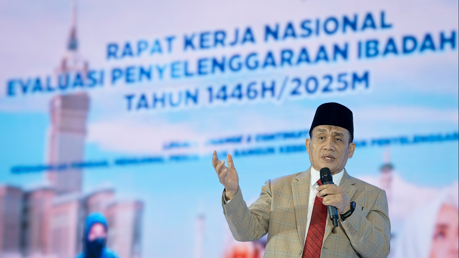 Evaluasi Haji 2025: Wamenag Tegaskan Multi Syarikah Dipertahankan dengan Penataan