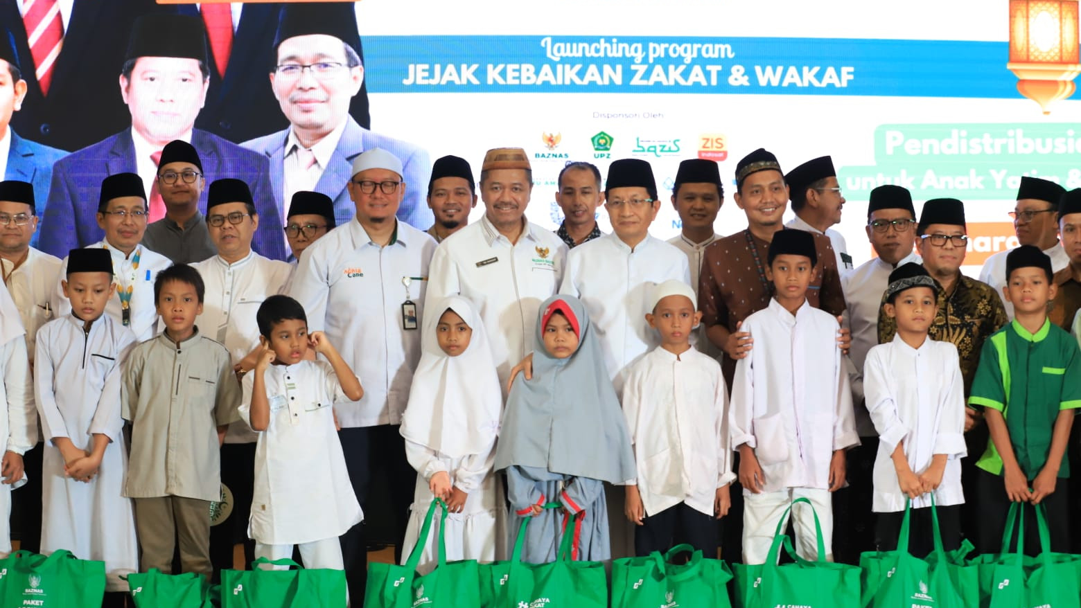 Kemenag Salurkan Bantuan Rp310 Miliar bagi Yatim dan Disabilitas di SeluruhIndonesia