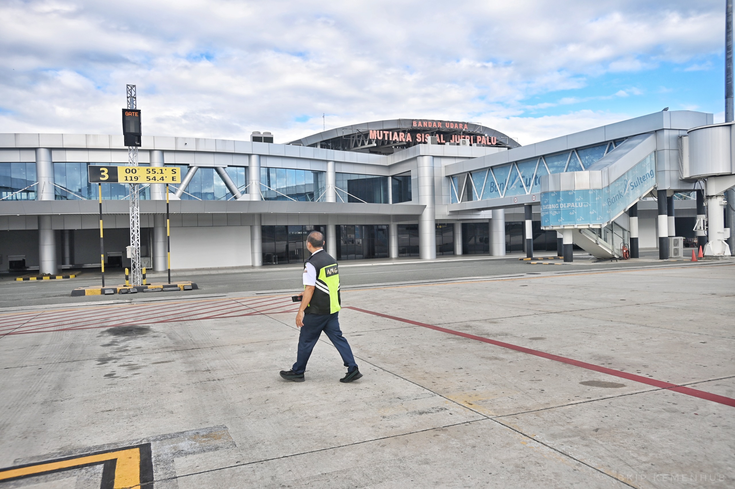 Pemerintah Tetapkan 36 Bandara Internasional, Menhub: Strategi Percepat Ekonomi Daerah