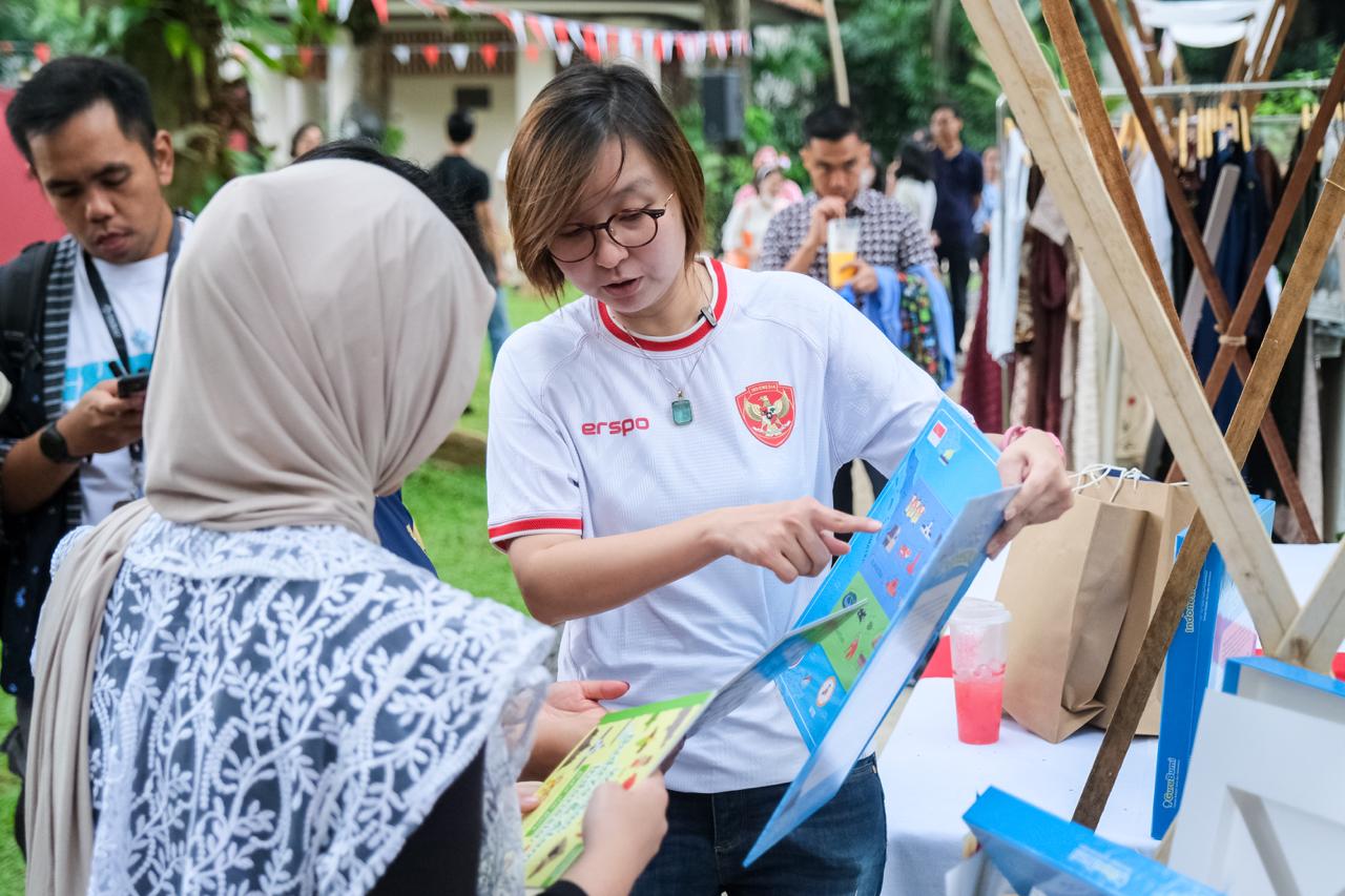 Lestarikan Tradisi, Dorong Inovasi: Wamen Ekraf Tekankan Peran Festival Merah Putih