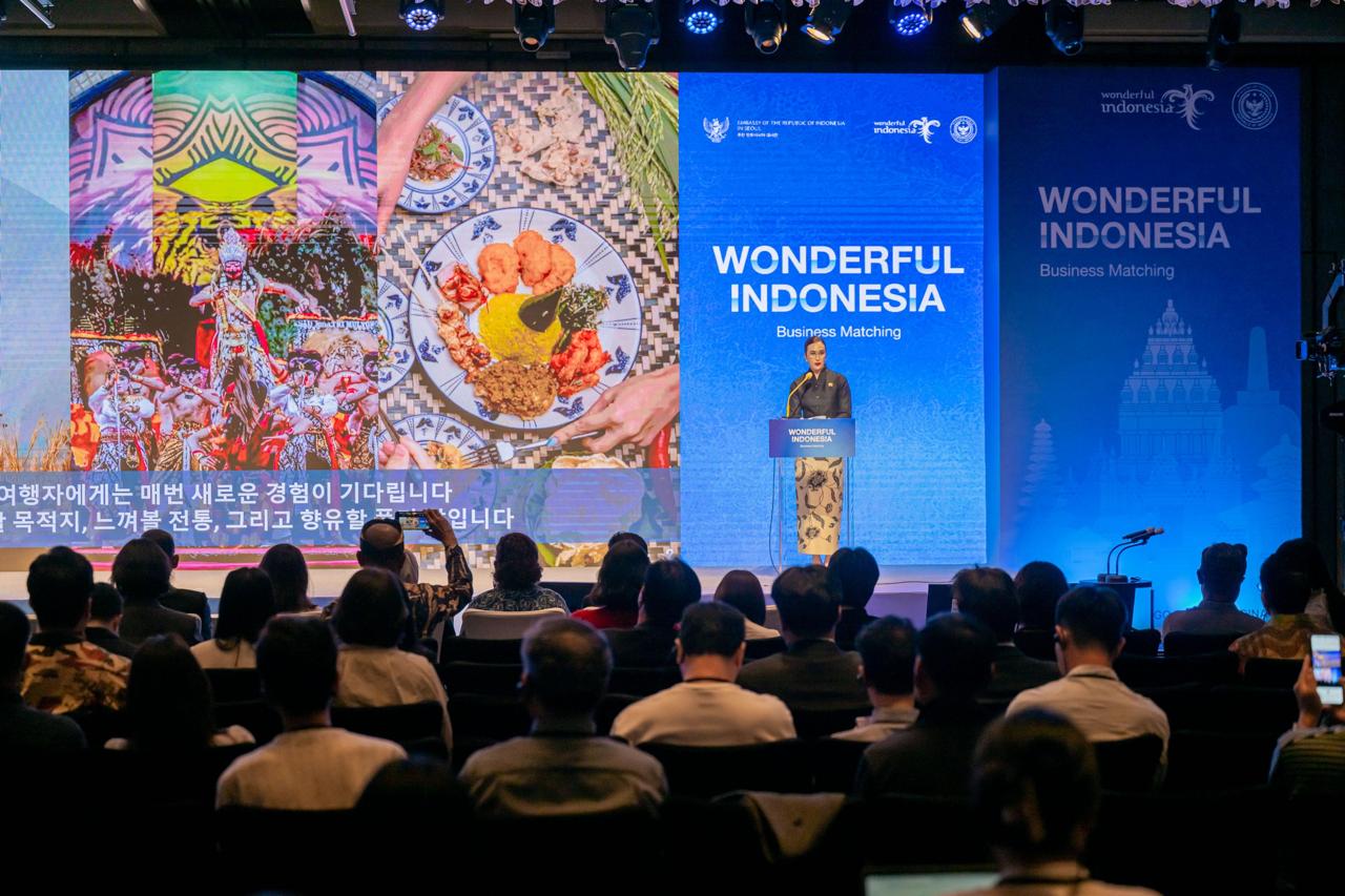 Menteri Pariwisata Promosikan Indonesia sebagai Destinasi Wisata Premium bagi Wisatawan Korsel