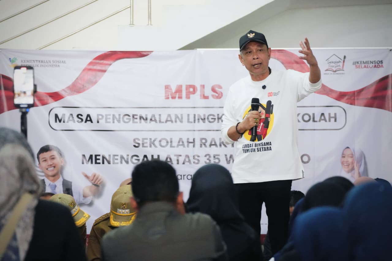 Kunjungi Sekolah Rakyat Wonosobo, Wamensos Terharu Kisah Perjuangan Siswa