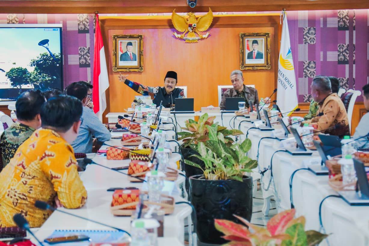 Gus Ipul Ajak Pemda Hidupkan Kembali Puskesos hingga Tingkat Desa