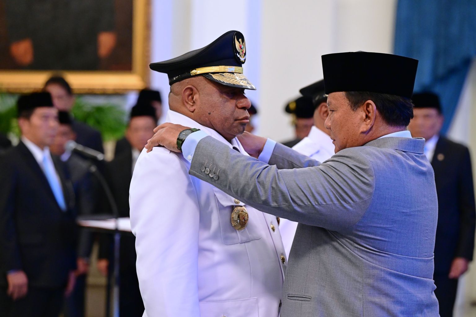 Makna Filosofi Politik atas Pelantikan Gubernur Papua di Istana Negara