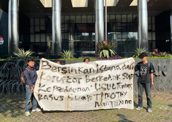Aliansi Pemuda Anti Korupsi Desak Pencopotan Stafsus KSP Timothy Ivan Triyono: Pemerintah Jangan Tutup Mata terhadap Integritas Pejabat Publik