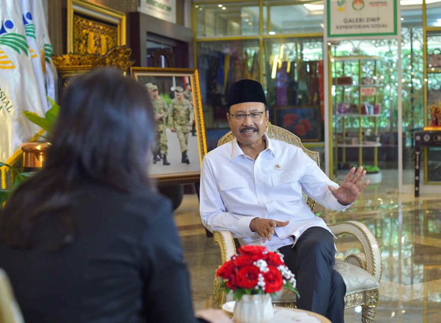 Kemensos Permudah Usul Sanggah Bansos lewat Command Center 171