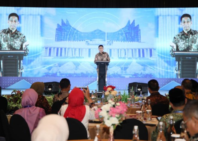 Wamendagri Wiyagus Tegaskan Pentingnya SDM Unggul untuk Pelayanan Publik Berkualitas