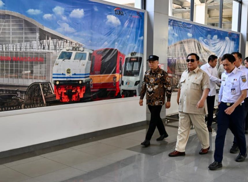 Presiden Prabowo Tegaskan Sistem Kereta Api Jadi Fokus Pembangunan Nasional